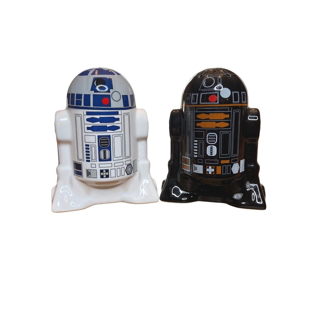 Star Wars R2-D2 And R2-Q5 Salt And Pepper Shaker Set Ceramic Disney‎ NIB